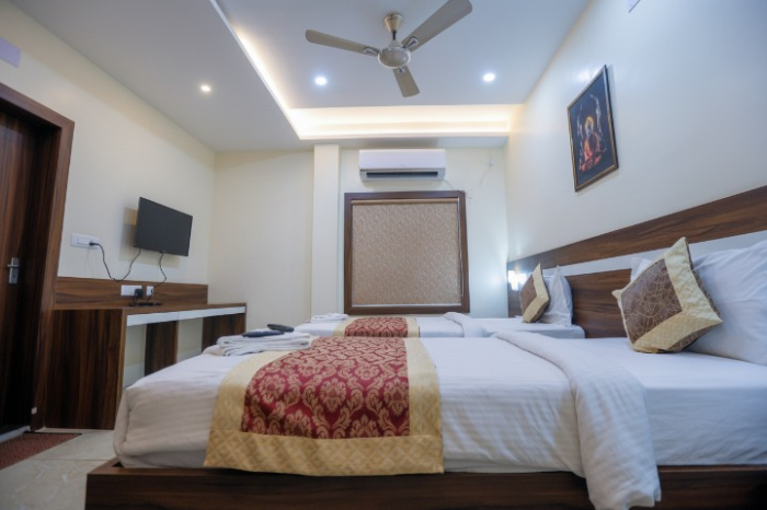 Super Deluxe Room